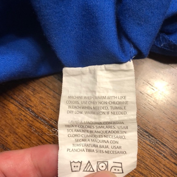 V Life Scrub Top Medium - Picture 4 of 15